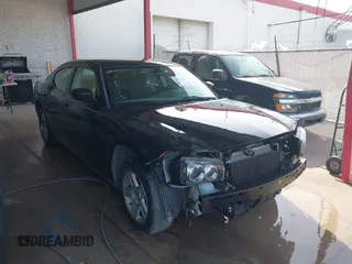2007 Dodge Charger with VIN 2B3KA43R17H782341, listed as a IAAI auction lot 41393483 with 174,182 mi miles and . Bid and sale history available at carsss.com. Image 1.