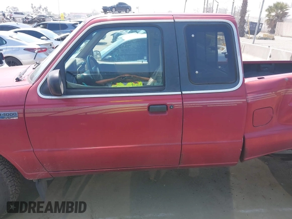 1998 Mazda B-Series Truck SE z VIN 4F4YR16X0WTM16695, wystawiony jako IAAI lot #42467653 z przebiegiem 73 495 mil mil oraz . Historia ofert i sprzedaży dostępna na DreamBid. Obrazek 14.