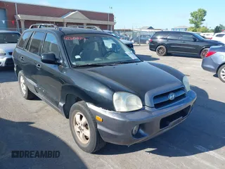 2006 Hyundai Santa Fe GLS with VIN KM8SC13D06U037440, listed as a IAAI auction lot 42603956 with 188,674 mi miles and . Bid and sale history available at DreamBid. Image 1.