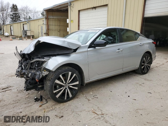 2022 Nissan Altima 2.0 SR with VIN 1N4AL4CV4NN380020, listed as a Copart auction lot 88084675 with 75,444 mi miles and Non Repairable. Bid and sale history available at carsss.com. Image 1.