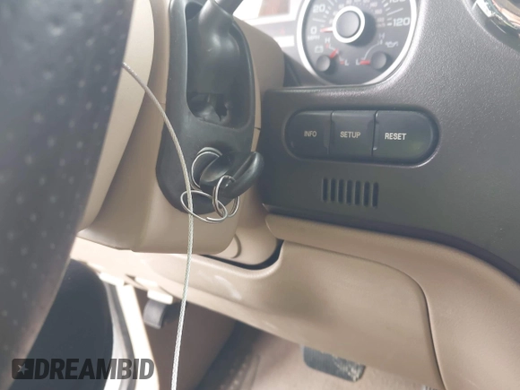 2005 Ford Expedition Eddie Bauer с VIN 1FMPU17505LB13376, выставлен на аукционе IAAI как лот 42424935 с пробегом 178 557 миль миль и . История ставок и продаж доступна на DreamBid. Изображение 11.
