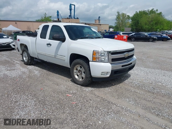 2009 Chevrolet Silverado 1500 LT with VIN 1GCEK290X9Z291310, listed as a IAAI auction lot 42055477 with 154,712 mi miles and . Bid and sale history available at DreamBid. Image 1.