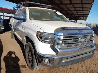 2020 Toyota Tundra Limited with VIN 5TFHY5F11LX884616, listed as a IAAI auction lot 41249597 with 85,843 mi miles and . Bid and sale history available at DreamBid. Image 1.