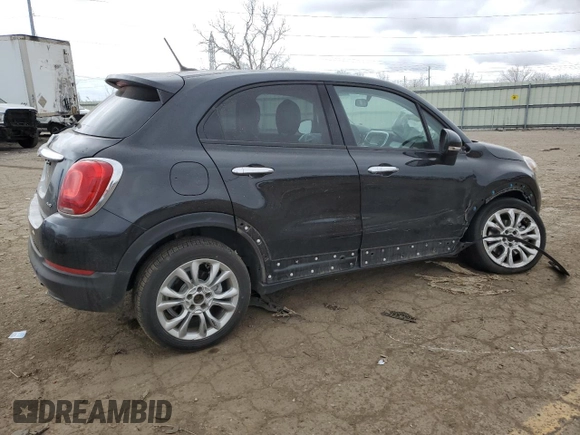 2016 FIAT 500X Easy z VIN ZFBCFYBT0GP364814, wystawiony jako Copart lot #53196965 z przebiegiem 90 990 mil mil oraz Czysty tytuł • Clean title. Historia ofert i sprzedaży dostępna na DreamBid. Obrazek 3.