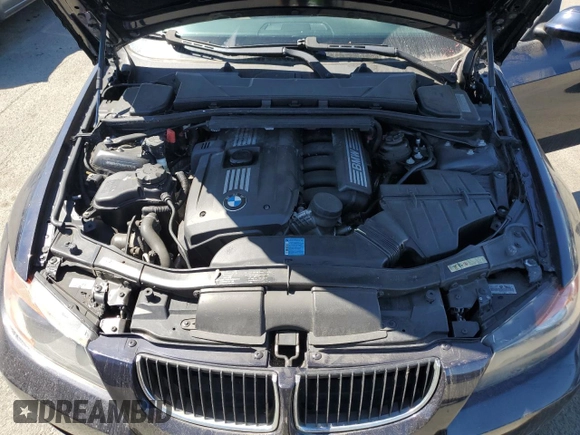 2008 BMW 3 Series 328i with VIN WBAVC57548NK78262, listed as a Copart auction lot 71132994 with 120,872 mi miles and Clean title. Bid and sale history available at DreamBid. Image 11.