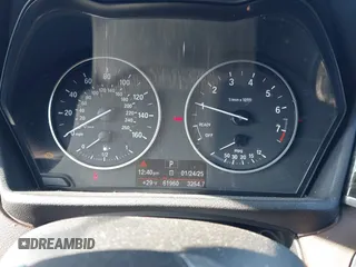 2017 BMW X1 xDrive28i with VIN WBXHT3Z36H4A52364, listed as a IAAI auction lot 41397667 with 61,960 mi miles. Bid and sale history available at carsss.com. Image 7.