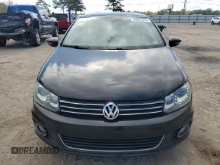 2012 Volkswagen Eos Lux with VIN WVWFW7AH3CV015475, listed as a Copart auction lot 78923724 with 109,453 mi miles and Salvage Title. Bid and sale history available at DreamBid. Image 5.