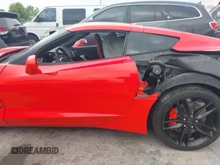 2019 Chevrolet Corvette 1LT z VIN 1G1YB2D7XK5120595, wystawiony jako IAAI lot #42592986 z przebiegiem 38 522 mil mil oraz . Historia ofert i sprzedaży dostępna na DreamBid. Obrazek 14.