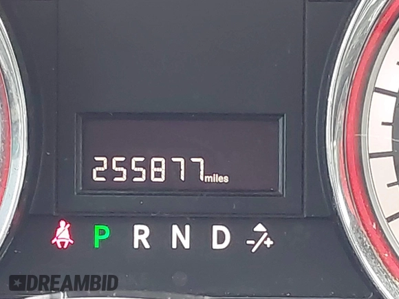 2014 Ram Cargo Van Tradesman z VIN 2C4JRGAG0ER149746, wystawiony jako IAAI lot #41930863 z przebiegiem 255 877 mil mil oraz . Historia ofert i sprzedaży dostępna na DreamBid. Obrazek 15.