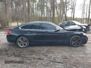 2017 BMW 4 Series 430i xDrive z VIN WBA4F9C54HG440122, wystawiony jako IAAI lot #41615681 z przebiegiem 121 938 mil mil oraz . Historia ofert i sprzedaży dostępna na DreamBid. Obrazek 12.