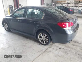2013 Subaru Legacy Premium z VIN 4S3BMBC6XD3044603, wystawiony jako IAAI lot #42578813 z przebiegiem 172 967 mil mil oraz . Historia ofert i sprzedaży dostępna na DreamBid. Obrazek 3.