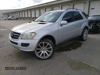 2006 Mercedes-Benz M 500 z VIN 4JGBB75E76A076636, wystawiony jako Copart lot #48777385 z przebiegiem 205 949 mil mil oraz Szkoda całkowita • Salvage title. Historia ofert i sprzedaży dostępna na DreamBid. Obrazek 1.