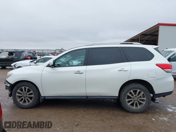 2016 Nissan Pathfinder Platinum with VIN 5N1AR2MM9GC650761, listed as a IAAI auction lot 41553653 with 79,695 mi miles and . Bid and sale history available at DreamBid. Image 15.