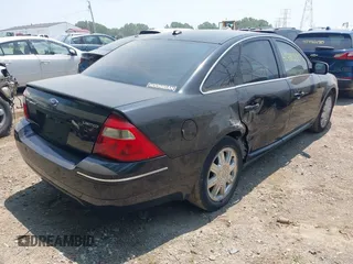 2007 Ford Five Hundred Limited with VIN 1FAHP25127G134527, listed as a IAAI auction lot 42480300 with 205,946 mi miles and . Bid and sale history available at DreamBid. Image 4.