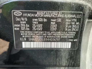 2017 Hyundai Santa Fe 2.4L z VIN 5NMZUDLB1HH034797, wystawiony jako Copart lot #56834465 z przebiegiem 47 528 mil mil oraz Szkoda całkowita • Salvage title. Historia ofert i sprzedaży dostępna na DreamBid. Obrazek 12.
