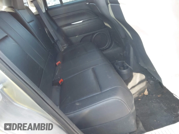 2017 Jeep Compass High Altitude with VIN 1C4NJDEBXHD113351, listed as a IAAI auction lot 41673188 with 59,752 mi miles. Bid and sale history available at carsss.com. Image 8.