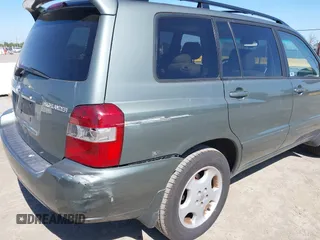 2005 Toyota Highlander z VIN JTEEP21AX50074209, wystawiony jako IAAI lot #42229791 z przebiegiem 180 122 mil mil oraz . Historia ofert i sprzedaży dostępna na DreamBid. Obrazek 6.