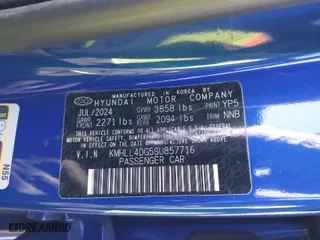 2025 Hyundai Elantra SE with VIN KMHLL4DG5SU857716, listed as a IAAI auction lot 41894088 with 5,189 mi miles. Bid and sale history available at carsss.com. Image 9.