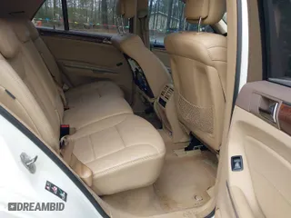 2010 Mercedes-Benz M-Class ML 350 with VIN 4JGBB5GB7AA616910, listed as a IAAI auction lot 41948828 with 131,196 mi miles. Bid and sale history available at carsss.com. Image 8.