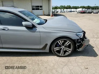 2018 BMW 7 Series 750i with VIN WBA7F0C55JGM22484, listed as a Copart auction lot 67475724 with 40,048 mi miles and Salvage Title. Bid and sale history available at carsss.com. Image 11.