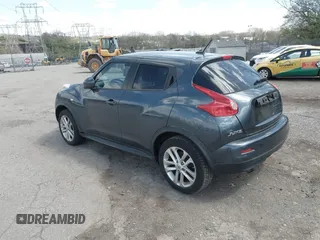 2013 Nissan Juke SV with VIN JN8AF5MV6DT229362, listed as a IAAI auction lot 41941230 with 84,897 mi miles. Bid and sale history available at carsss.com. Image 3.