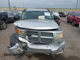 2008 Dodge Nitro SXT z VIN 1D8GT28K38W124264, wystawiony jako IAAI lot #41933674 z przebiegiem 292 756 mil mil oraz . Historia ofert i sprzedaży dostępna na DreamBid. Obrazek 12.