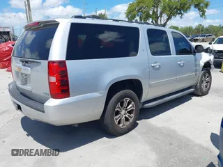 2012 Chevrolet Suburban LT with VIN 1GNSCJE04CR230288, listed as a IAAI auction lot 42049580 with 166,596 mi miles. Bid and sale history available at carsss.com. Image 4.