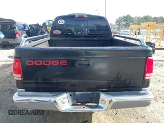 2000 Dodge Dakota Sport with VIN 1B7GL2AX8YS790208, listed as a IAAI auction lot 41613640 with 365,198 mi miles and . Bid and sale history available at DreamBid. Image 16.