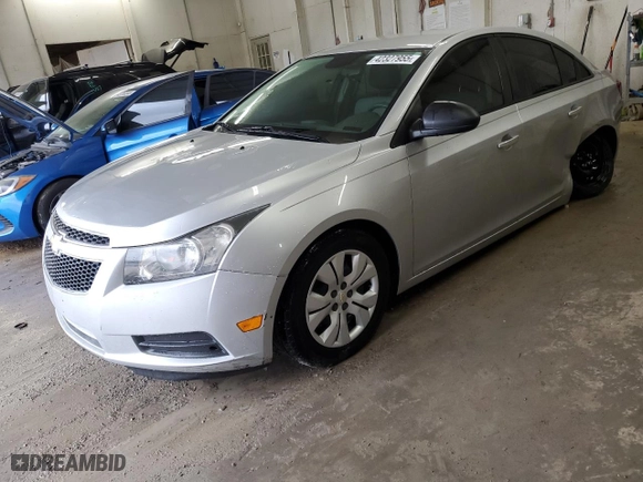 2013 Chevrolet Cruze LS with VIN 1G1PB5SH4D7103873, listed as a Copart auction lot 42327955 with NaN miles and Salvage Title. Bid and sale history available at carsss.com. Image 1.