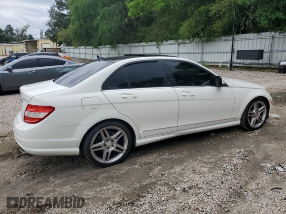 2009 Mercedes-Benz C 300 Sport with VIN WDDGF54X79R064231, listed as a Copart auction lot 58400805 with 90,789 mi miles and Salvage title. Bid and sale history available at DreamBid. Image 3.
