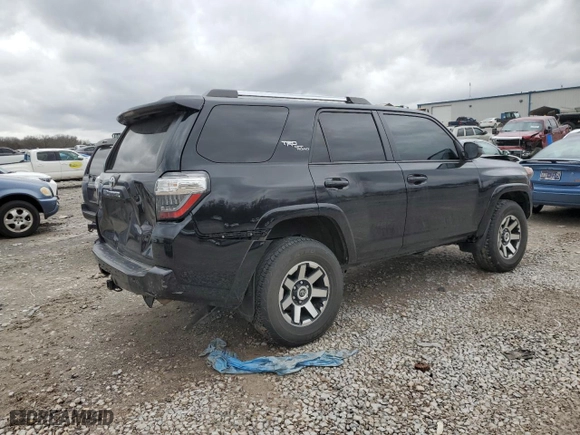 2022 Toyota 4Runner TRD Off Road with VIN JTEPU5JR1N6081474, listed as a Copart auction lot 47635025 with 60,673 mi miles and Clean Title. Bid and sale history available at carsss.com. Image 3.