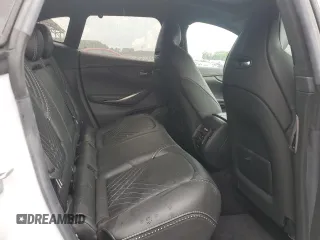 2021 Aston Martin DBX z VIN SCFVUJAW8MTV01405, wystawiony jako Copart lot #56564704 z przebiegiem 12 386 mil mil oraz Szkody całkowita. Historia ofert i sprzedaży dostępna na DreamBid. Obrazek 11.