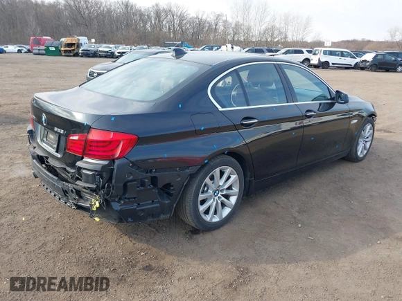 2013 BMW 5 Series 528i xDrive with VIN WBAXH5C54DD107785, listed as a IAAI auction lot 41781348 with 80,086 mi miles. Bid and sale history available at carsss.com. Image 4.