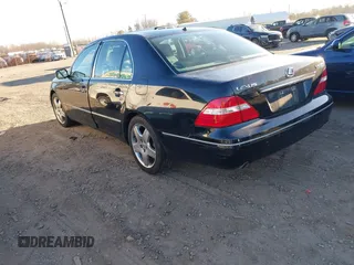 2005 Lexus LS 430 z VIN JTHBN36FX55025178, wystawiony jako IAAI lot #41471386 z przebiegiem 225 094 mil mil oraz . Historia ofert i sprzedaży dostępna na DreamBid. Obrazek 3.