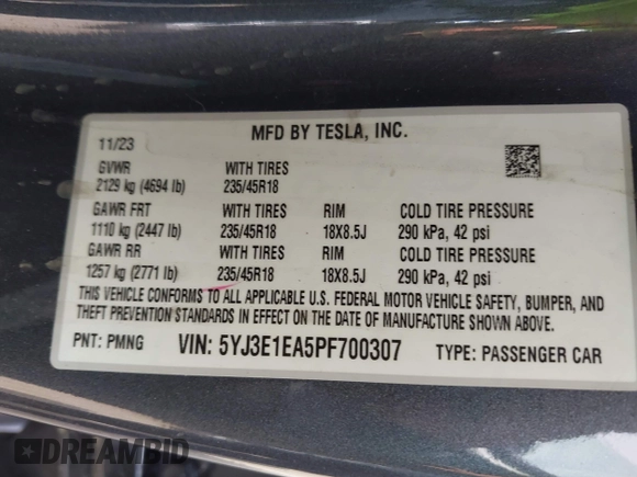 2023 Tesla Model 3 z VIN 5YJ3E1EA5PF700307, wystawiony jako IAAI lot #42034319 z przebiegiem 32 945 mil mil oraz . Historia ofert i sprzedaży dostępna na DreamBid. Obrazek 9.