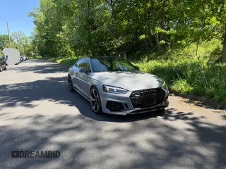 2018 Audi RS 5 z VIN WUAPWAF50JA904659, wystawiony jako Copart lot #57560835 z przebiegiem 88 168 mil mil oraz Tytuł czysty. Historia ofert i sprzedaży dostępna na DreamBid. Obrazek 1.