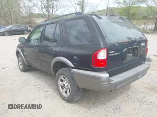 2002 Isuzu Rodeo S z VIN 4S2CK58W524322789, wystawiony jako IAAI lot #41966033 z przebiegiem 251 311 mil mil oraz . Historia ofert i sprzedaży dostępna na DreamBid. Obrazek 3.
