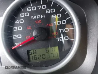 2004 Ford F-150 XLT with VIN 1FTPX14564FA02781, listed as a IAAI auction lot 42601124 with 162,038 mi miles and . Bid and sale history available at DreamBid. Image 15.