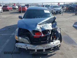 2003 BMW 3 Series 330i with VIN WBAEV53453KM03321, listed as a IAAI auction lot 41134433 with 186,586 mi miles. Bid and sale history available at carsss.com. Image 13.