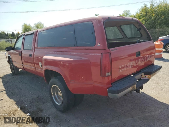 1999 Chevrolet Silverado 3500 z VIN 1GCHC33J3XF055520, wystawiony jako Copart lot #71958374 z przebiegiem 242 976 mil mil oraz Czysty tytuł • Clean title. Historia ofert i sprzedaży dostępna na DreamBid. Obrazek 2.