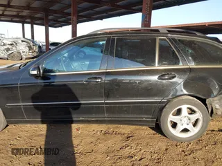 2002 Mercedes-Benz C 230/260/280/320 with VIN WDBRH64J92F163962, listed as a IAAI auction lot 42450686 with Not provided miles and . Bid and sale history available at DreamBid. Image 15.