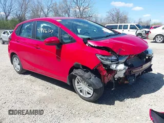 2019 Honda Fit LX with VIN 3HGGK5H45KM744420, listed as a IAAI auction lot 41986307 with 18,285 mi miles. Bid and sale history available at carsss.com. Image 1.