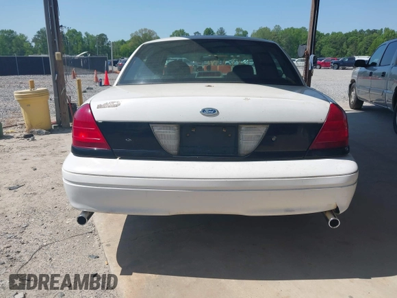 2007 Ford Police Interceptor with VIN 2FAFP71W47X128454, listed as a IAAI auction lot 42079360 with 263,185 mi miles and . Bid and sale history available at DreamBid. Image 16.