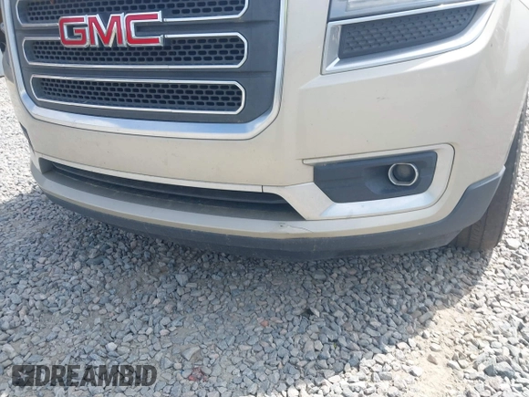 2013 GMC Acadia SLT with VIN 1GKKRRKD4DJ157487, listed as a IAAI auction lot 42096455 with 178,079 mi miles. Bid and sale history available at carsss.com. Image 6.