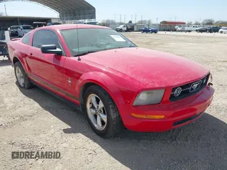 2008 Ford Mustang Deluxe with VIN 1ZVHT80N685116559, listed as a IAAI auction lot 41778691 with 94,514 mi miles and . Bid and sale history available at DreamBid. Image 1.