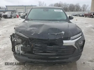 2024 Chevrolet TrailBlazer LS with VIN KL79MNSL7RB144272, listed as a Copart auction lot 43542035 with 42,407 mi miles and Non Repairable. Bid and sale history available at DreamBid. Image 5.
