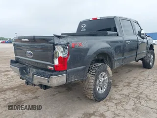 2019 Ford F-250 XL с VIN 1FT7W2BT6KEF11749, выставлен на аукционе IAAI как лот 42200362 с пробегом 148 508 миль миль и . История ставок и продаж доступна на DreamBid. Изображение 4.