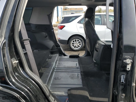 2015 Cadillac Escalade Premium with VIN 1GYS3CKJ0FR273896, listed as a Copart auction lot 84371124 with 60,569 mi miles and Salvage Title. Bid and sale history available at carsss.com. Image 11.