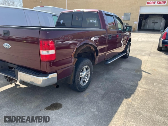 2006 Ford F-150 XLT with VIN 1FTPW14566FB12445, listed as a IAAI auction lot 42081245 with 209,417 mi miles. Bid and sale history available at carsss.com. Image 4.