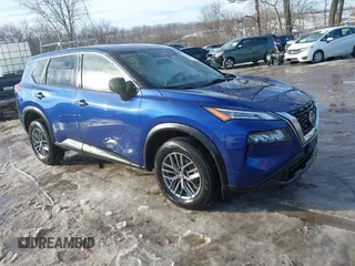 2021 Nissan Rogue S z VIN JN8AT3AB1MW225886, wystawiony jako IAAI lot #41321398 z przebiegiem 46 495 mil mil oraz . Historia ofert i sprzedaży dostępna na DreamBid. Obrazek 1.